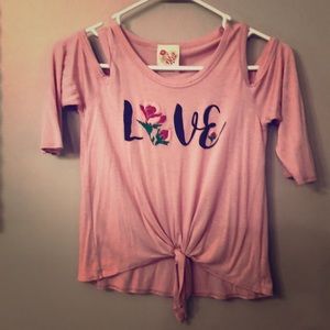 Girls cold shoulder top.